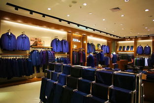 派真品服饰与派名品家私携手恭祝全市人民新春快乐