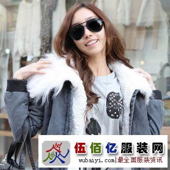 羔绒棉衣初冬混搭 拯救你的梨形身材